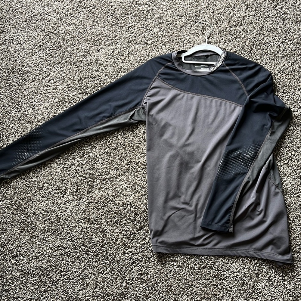 Bauer Hockey long sleeve undershirt